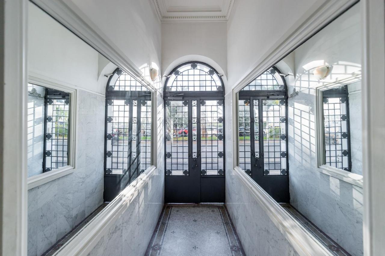 Le 323 Prom - 2 Chambres - Ac - Parking - Tram Et Supermarche Proches - Front De Mer Nice Luaran gambar
