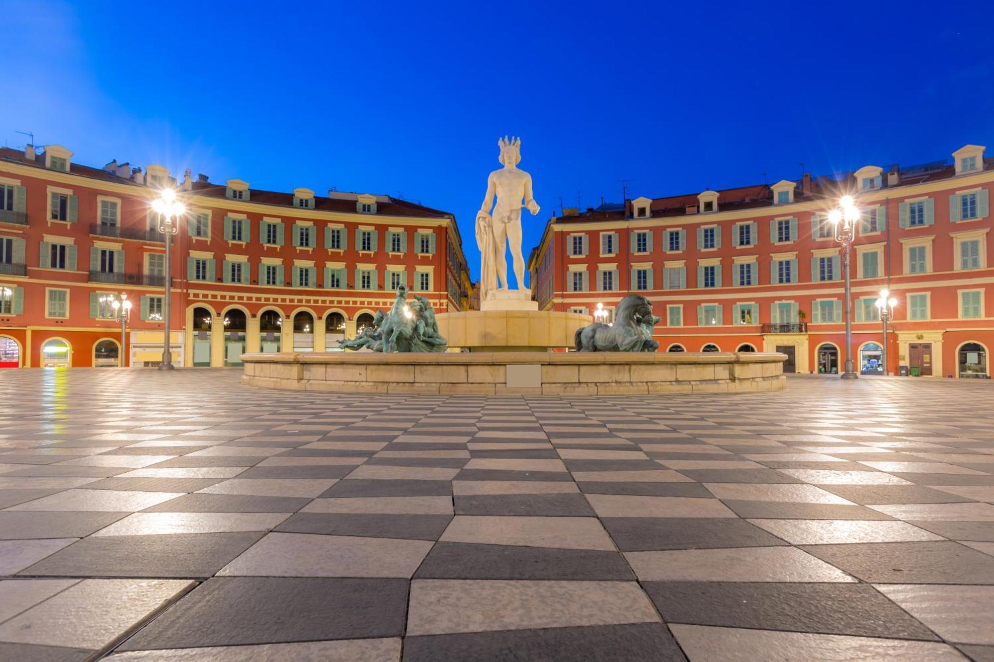 Le 323 Prom - 2 Chambres - Ac - Parking - Tram Et Supermarche Proches - Front De Mer Nice Luaran gambar